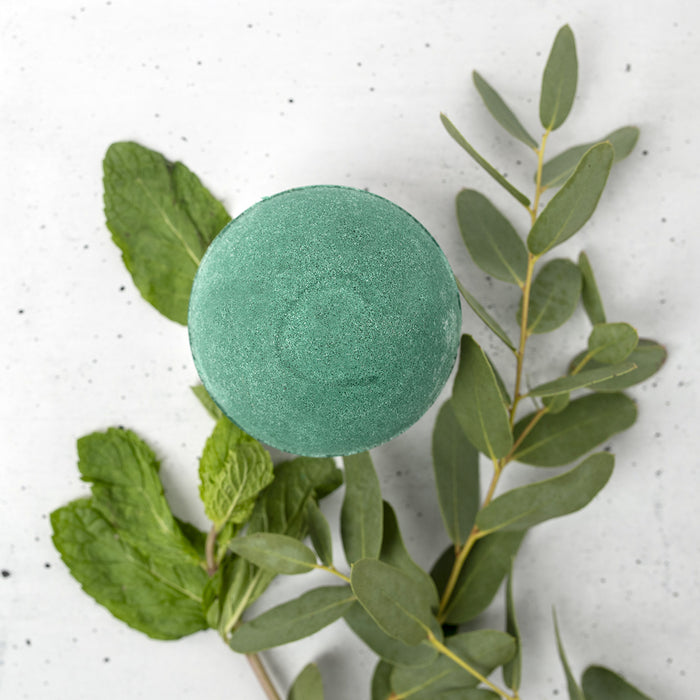 Breathe Therapy Bath Bomb (Cooling Botanical)