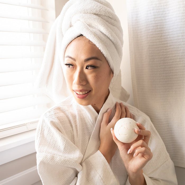 100% Natural Toning Therapy Bath Bomb