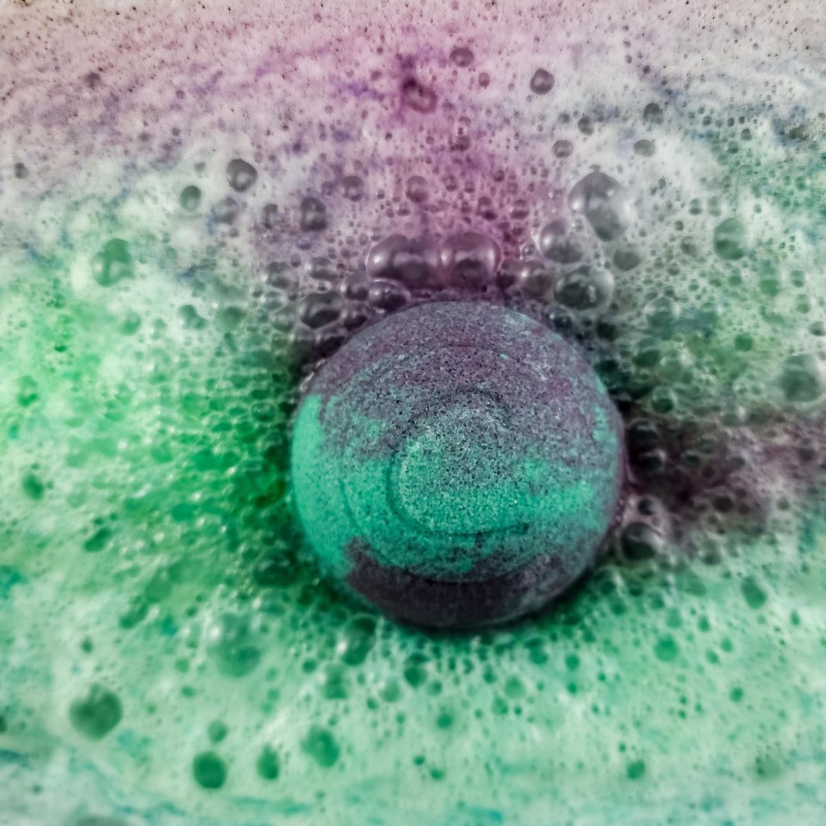 Luna Therapy Bomb (Sedating Milk Bath Bomb)